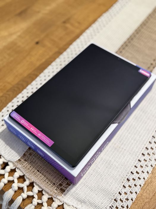 Tablet Lenovo TAB M10 4/64GB LTE stan idealny