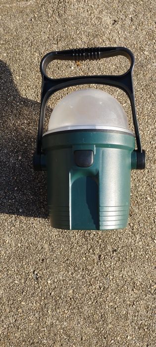 Lanterna para campismo ou outras actividades