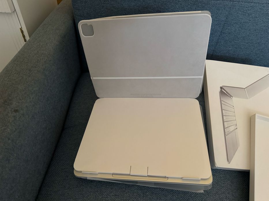 Apple Magic keybord ipad pro 13 m4