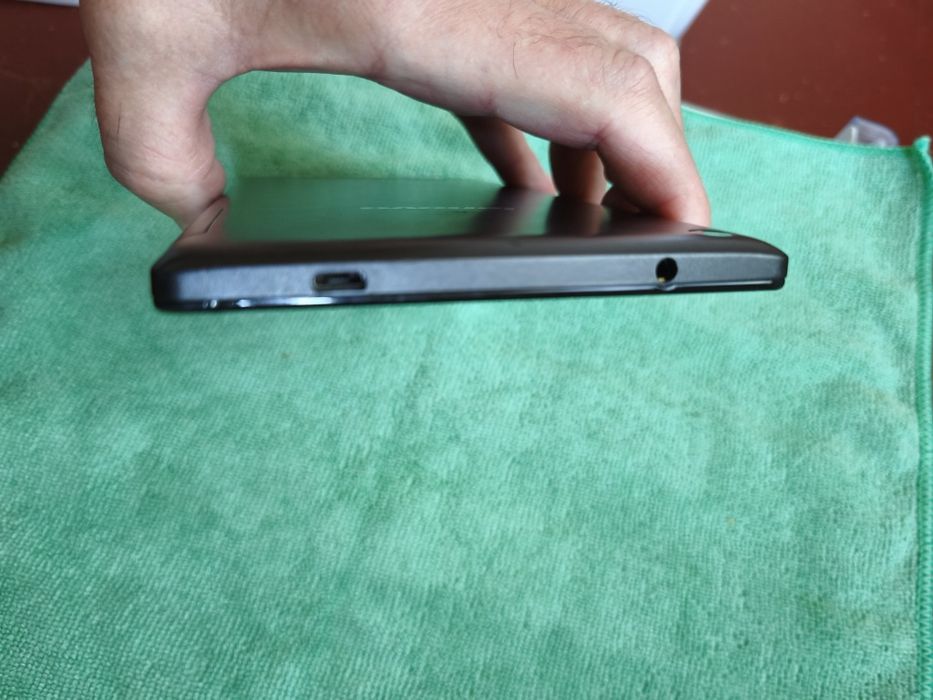 Планшет 7" Lenovo Tab 2 A7-30DC (3G, IPS) б/у
