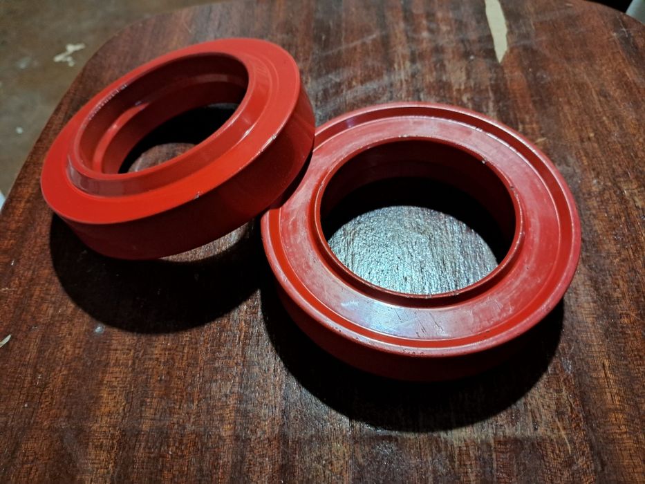 Проставки под стойки. Ситроен