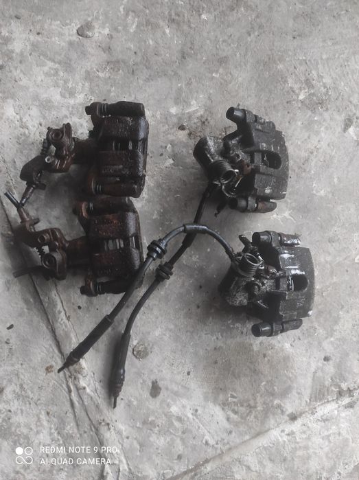 Супорта задні до мазда 6GG mazda 5 626 323