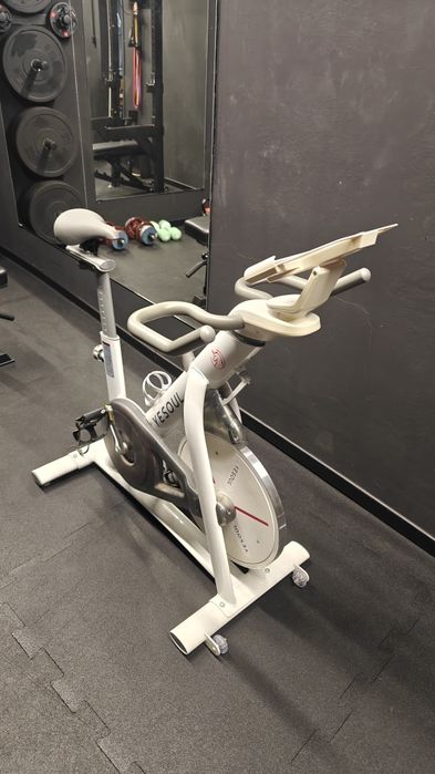 Rower rowerek spinningowy treningowy stacjonarny Yesoul s3