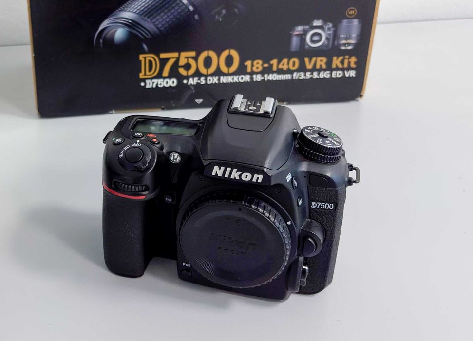 Продам фотоапарат Nikon D7500 (Bodi) без об'єктиву