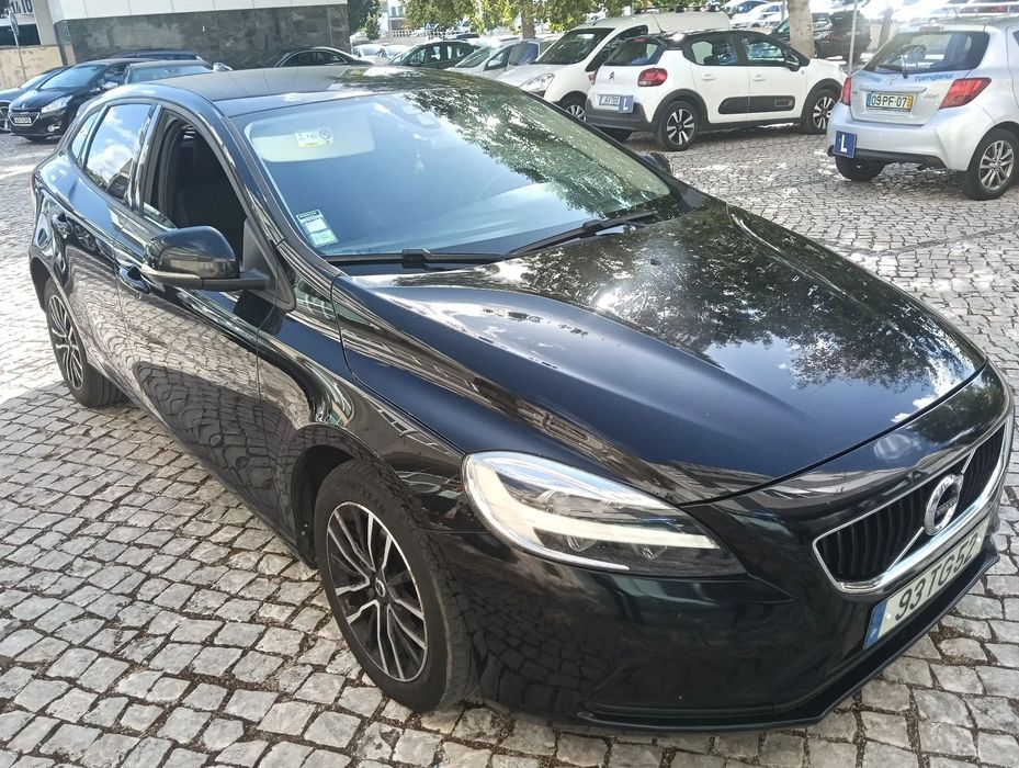 Volvo V40 2.0 D2 Momentum Eco