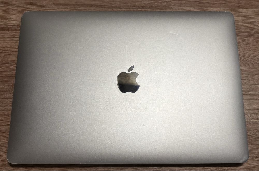 Apple MacBook air 13 2020 retina 8gb/256gb/i3 a2179 ноутбук