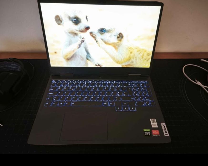 Lenovo Loq 15aph8