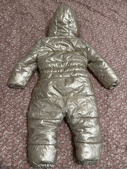 Kombinezon dziecięcy zimowy złoty