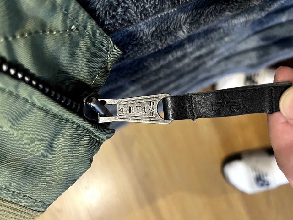 Kurtka bomber Alpha Industries MA-1 oliwkowa L–XL