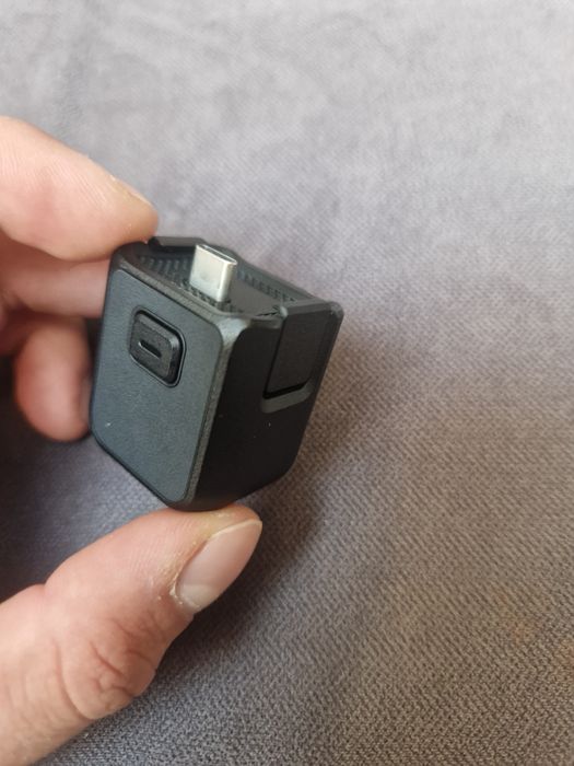 uchwyt / adapter z gwintem 1/4'' do DJI Osmo Pocket 3 (USB-C)