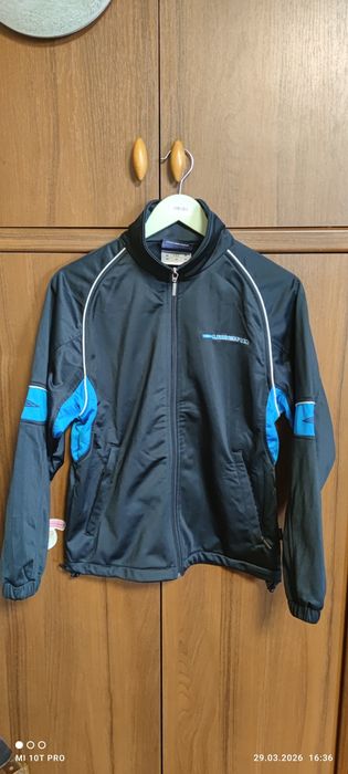 Спортивная кофта Umbro на мальчика