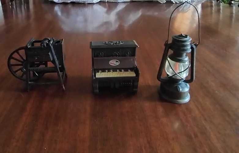 Conjunto de miniaturas em latão - Afia lápis