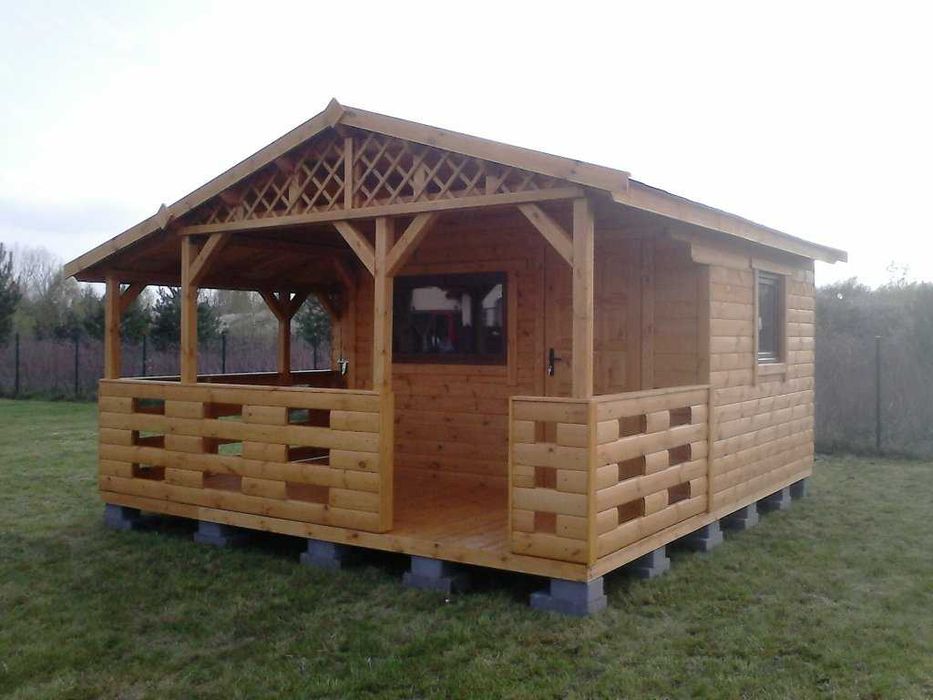 Domek letniskowy z komórką/domek odgrodowy/domek działkowy/drewniany