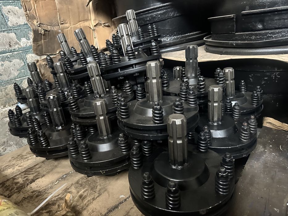 Обгонная муфта, Фрикционная муфта, Муфта со зрезным болтом, Трещотка