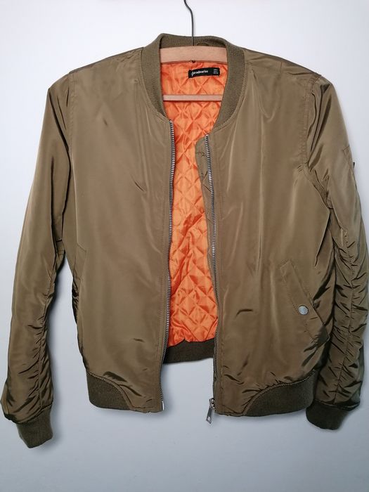 Kurtka bomberka khaki damska rozmiar L Stradivarius