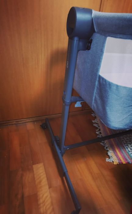 Berço para bebé quase sem uso