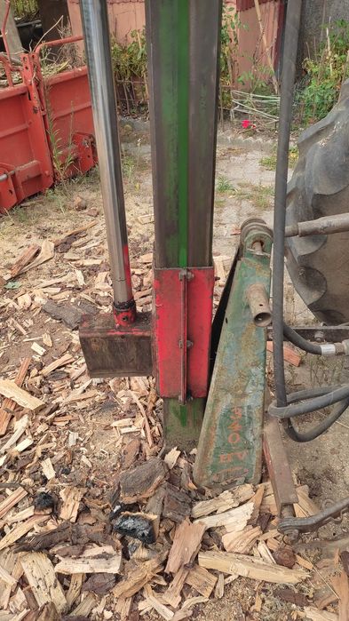 Rachador de lenha hidraulico