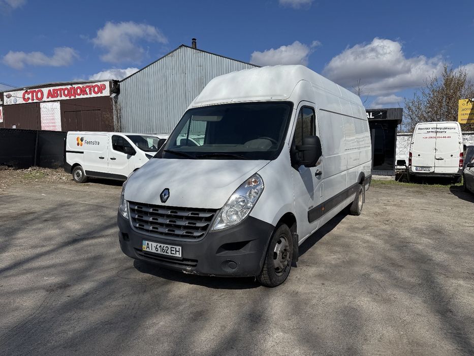 Оренда вантажного авто буса Renault Master 3т спарка, прокат авто