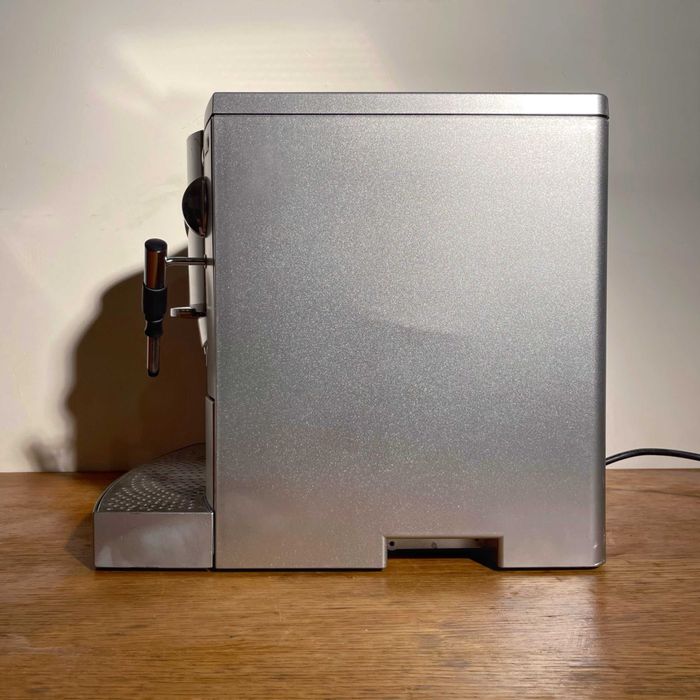 Кавомашина Jura S9