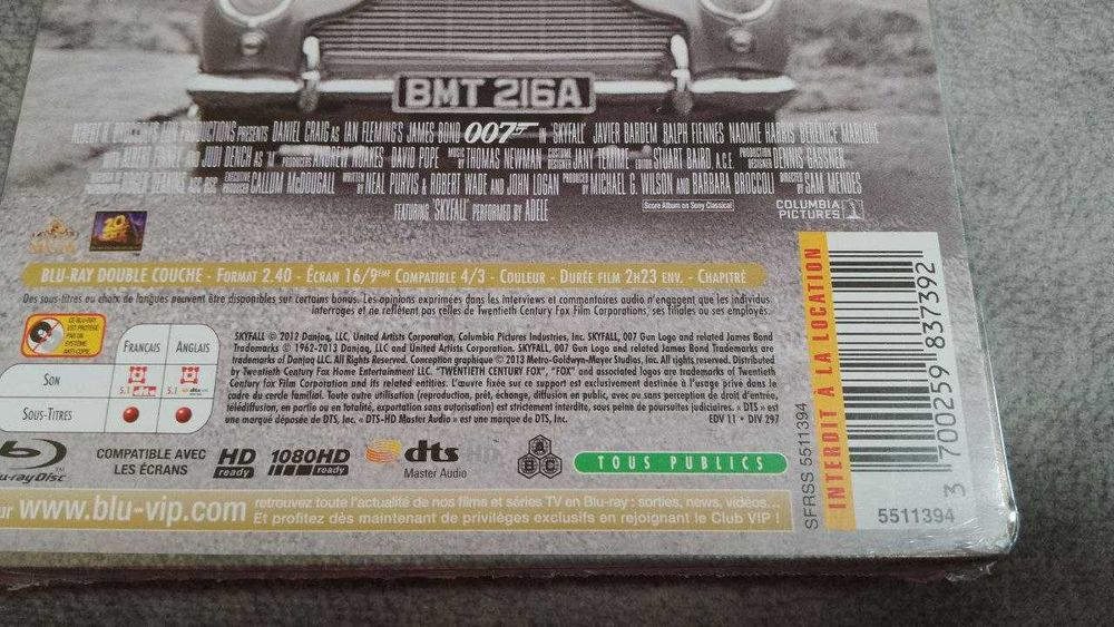 007 skyfall. стилбук в пленке, 8 открыток, франция, blu-ray + dvd