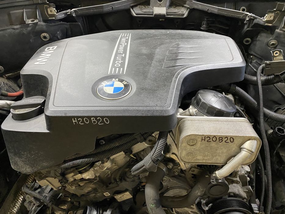 Продам двигун бмв н20в20  повний привід 2.0бензин