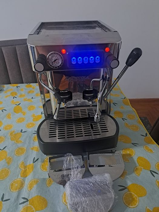 máquina de café profissional La Piccola Cecilia Speed 2,