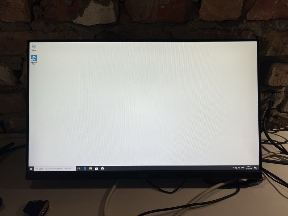 Ігровий безрамковий монітор Acer 24 діагональ