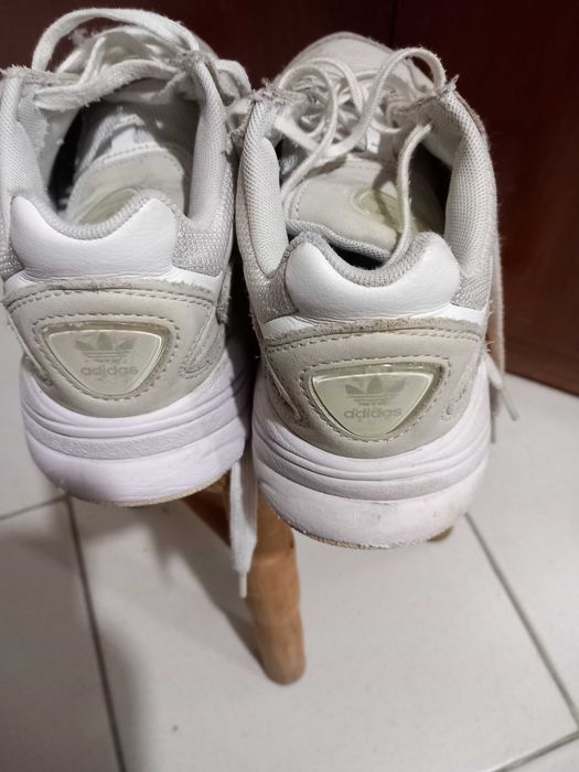 Sapatilhas adidas originais