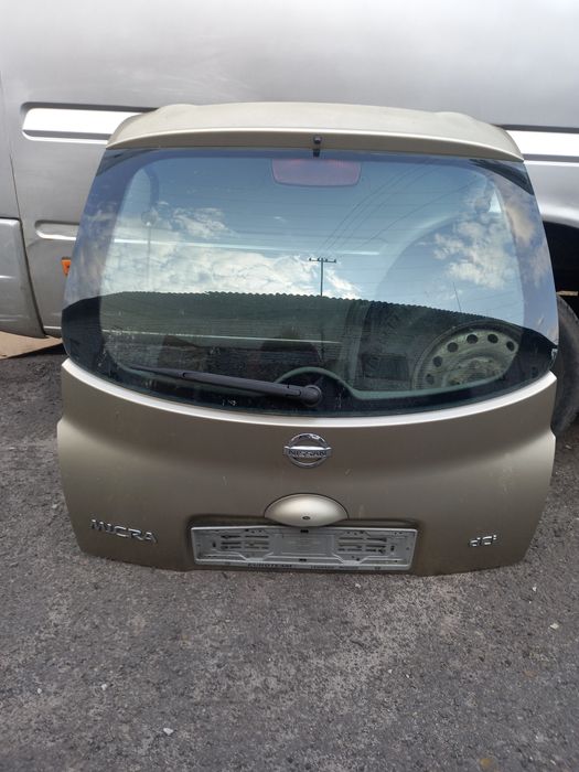 Ляда Nissan Micra