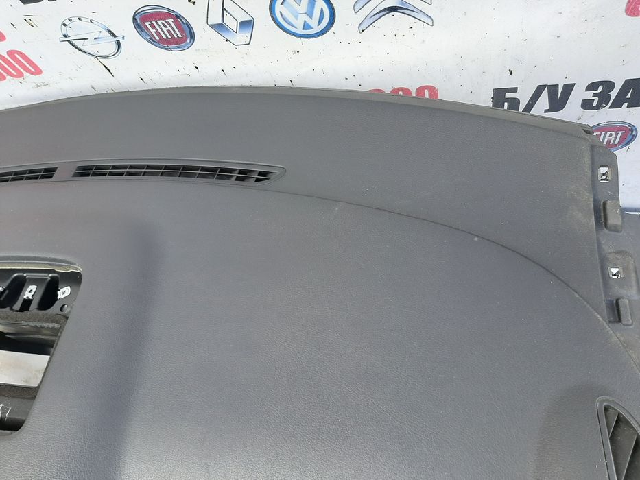 Торпедо airbag VW Golf Plus 2005-2014 5m1858296