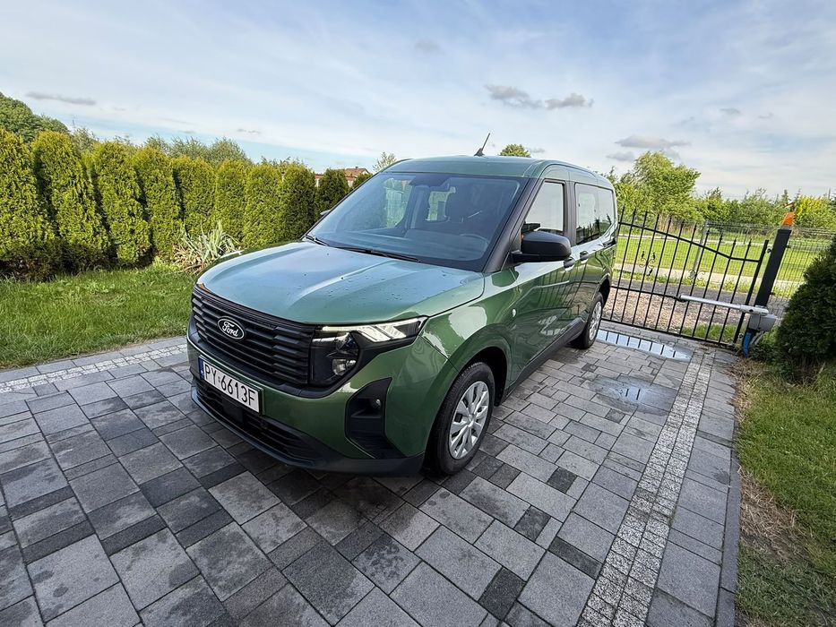 Ford Transit Courier Ford Transit Courier 5-miejsc faktura VAT-23%