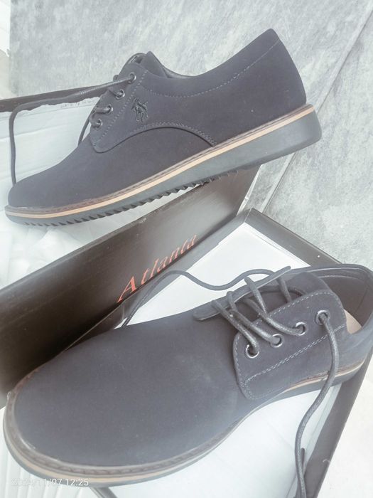 Sapatos Novos 42 Atlanta