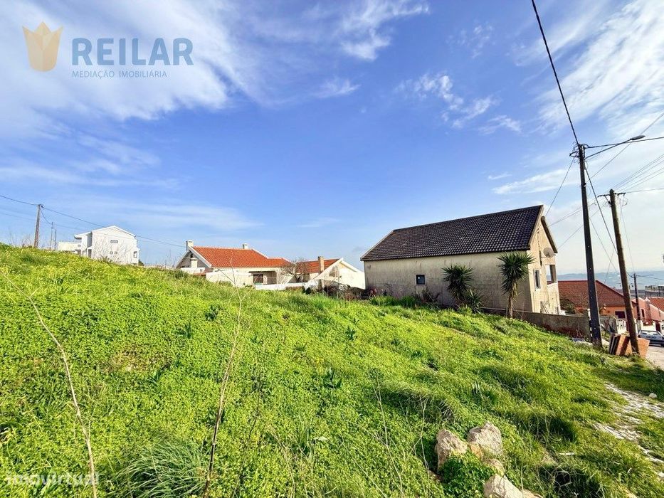 Vialonga - Terreno 341 m2