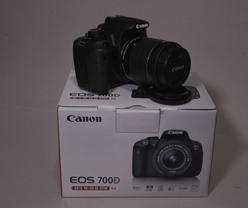 Camara Canon 700D em ótimo estado