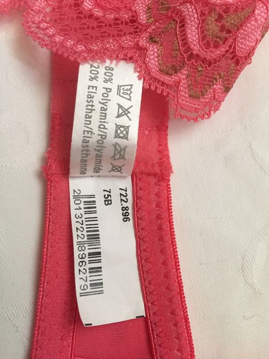 Комплект белья Maddison, р-р 75 В, крас-роз.цвет, ткань+кружево, новый