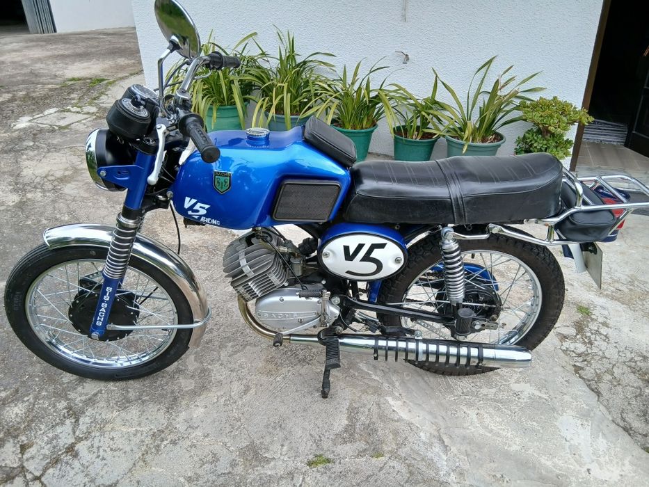 Saches v5 1973 restaurada