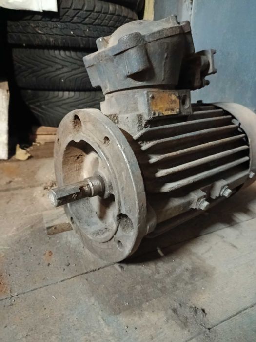 Електродвигун 4 кВт 2870 обр/хв 380 В