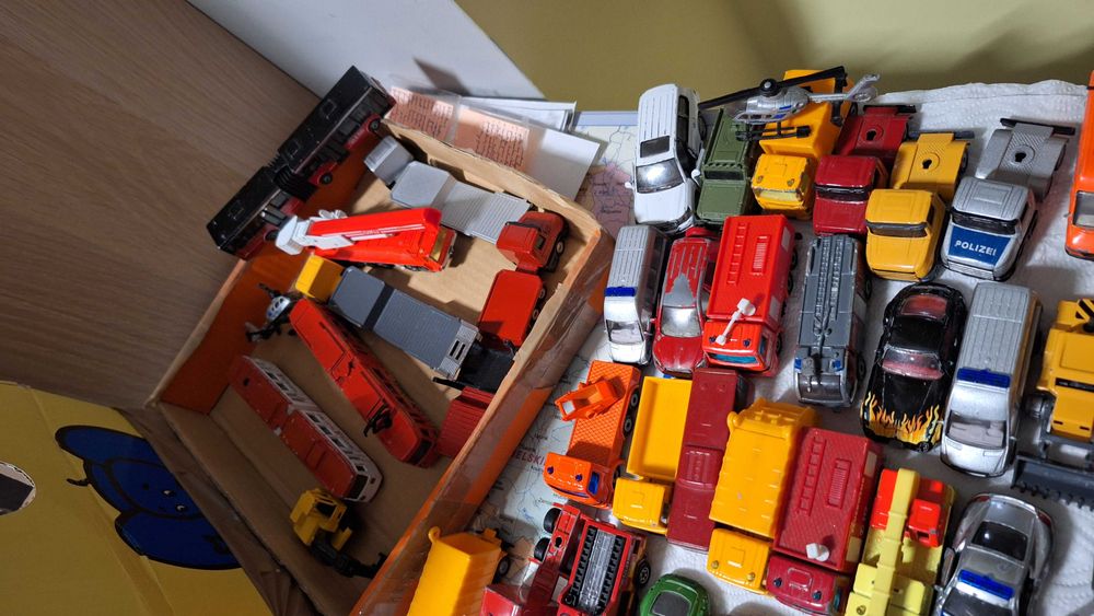 Siku autko resorak samochodzik pojazd traktor