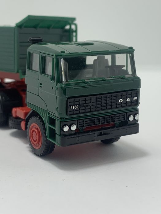DAF 3300 da Herpa escala 1/87