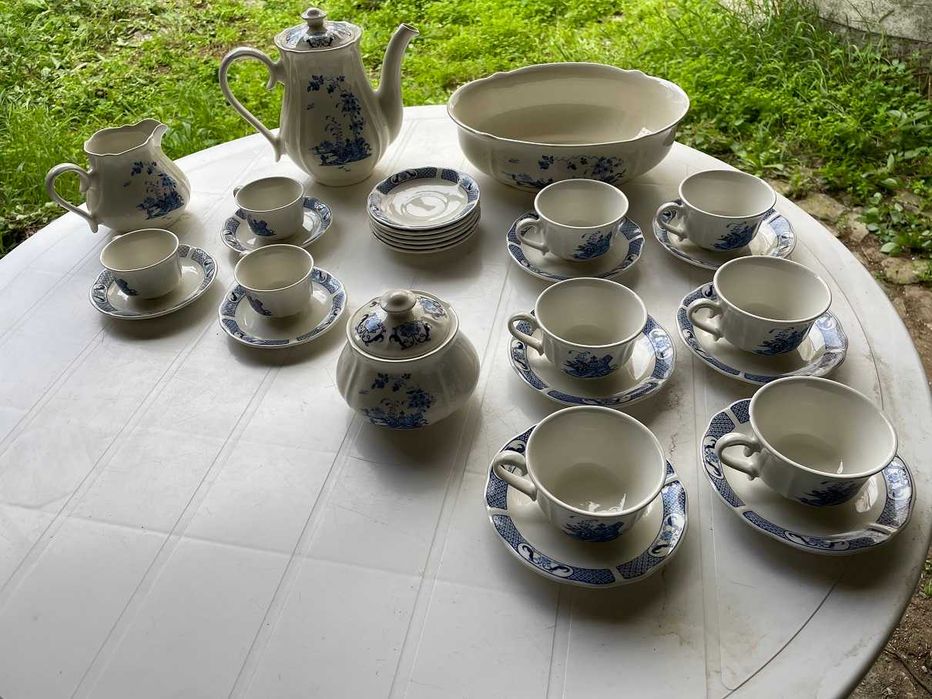 Serviço de Chá Vintage, Fábrica de Loiça de Sacavém, dos anos 60.
