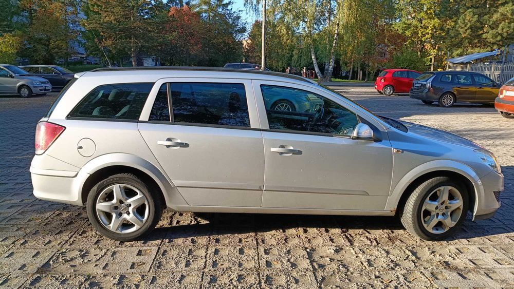 Opel Astra H 1.9 CDTI 100 KM, 2007