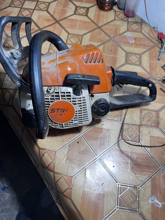 Бензопила Stihl ms 180. Штіль 180. Штиль 180.