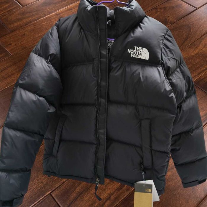 Czarna kurtka puchowa size M N0rth Facę