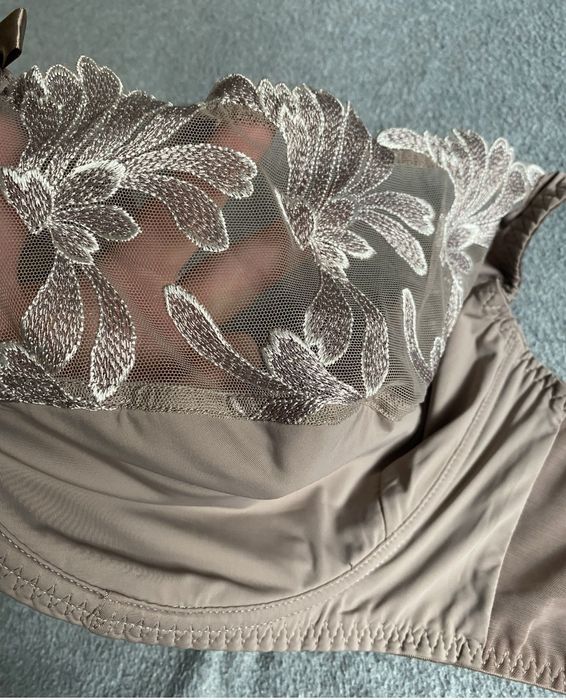 Nowy belgijski biustonosz Juliette 120F jak felina chantelle