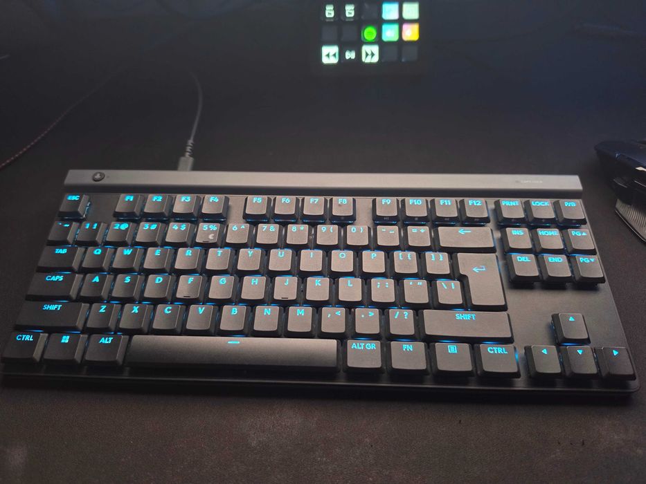 Setup gaming rtx5080, amd 9800x3d