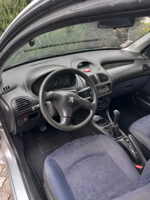 Peugeot 206 - Excelente Oportunidade - Gasolina 1100cm³