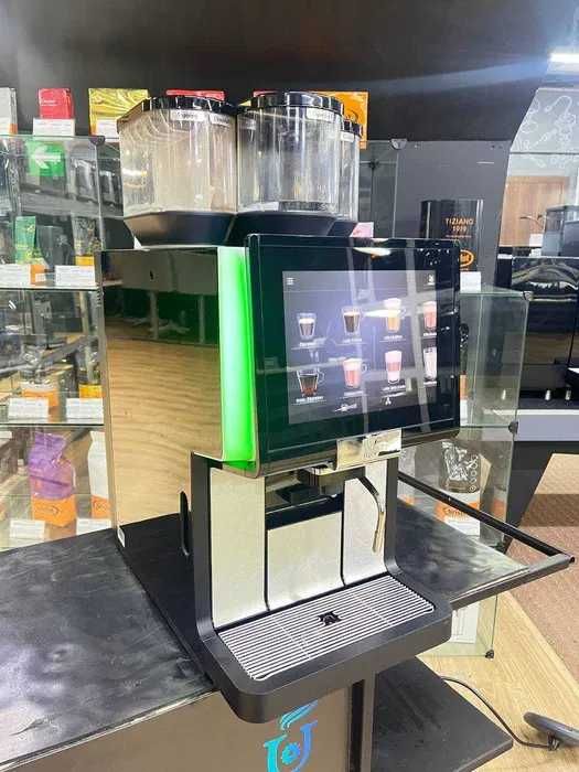 Кавомашина WMF 1500S+ на сухому молоці + зернова кава