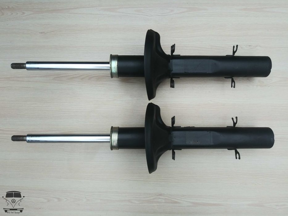 Амортизаторы стойки передние Гольф 4/Golf 4 Бора Шкода Октавия тур