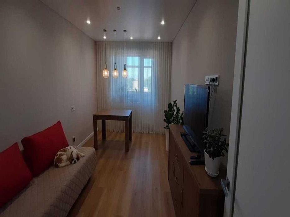 3-кімнатна квартира 74 м² з євроремонтом . Район 1-ї міської лікарні
