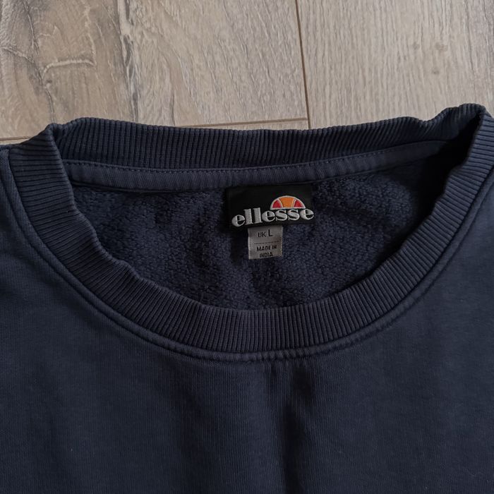 Світшот Ellesse розмір L темно синій